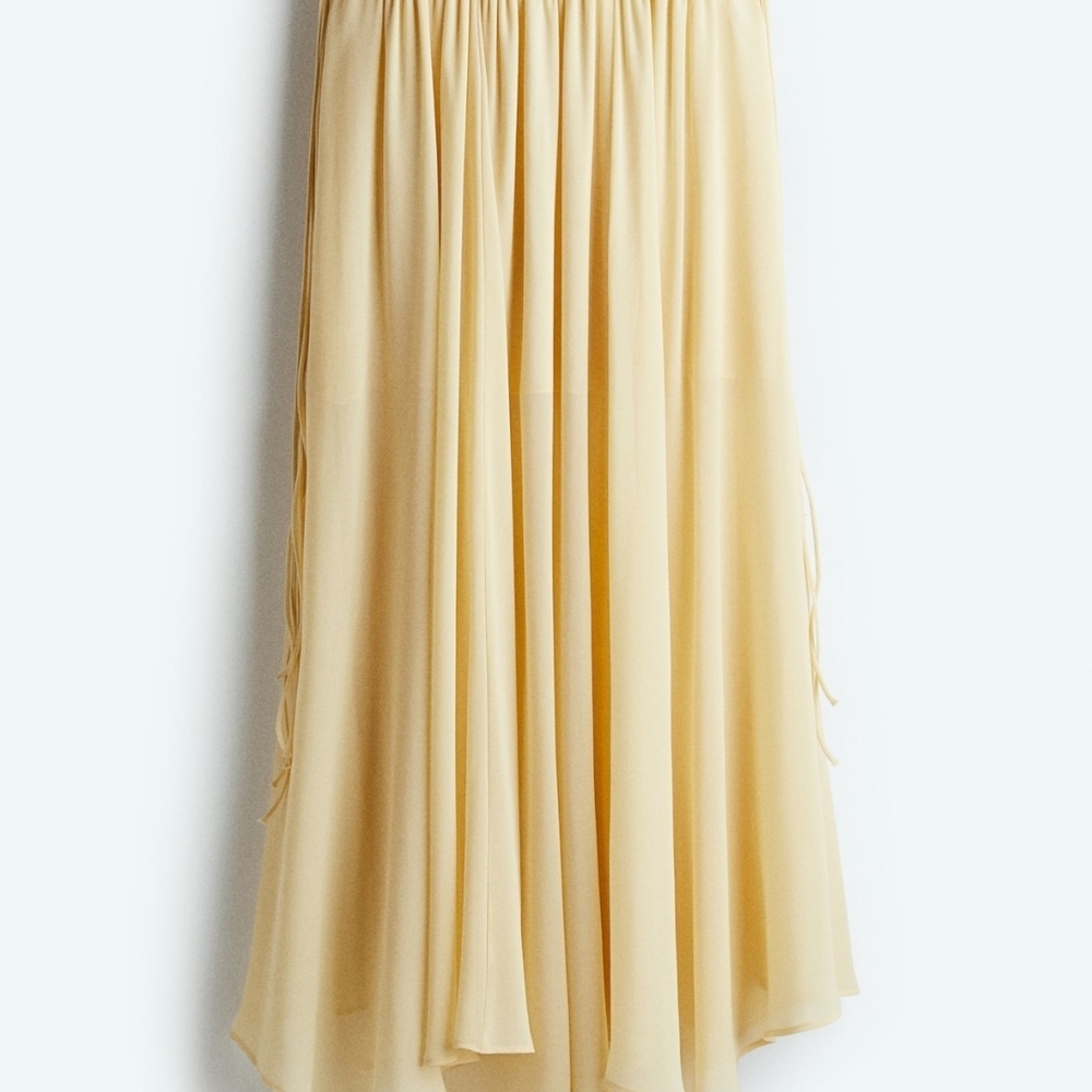 Elegant Cream Skirt